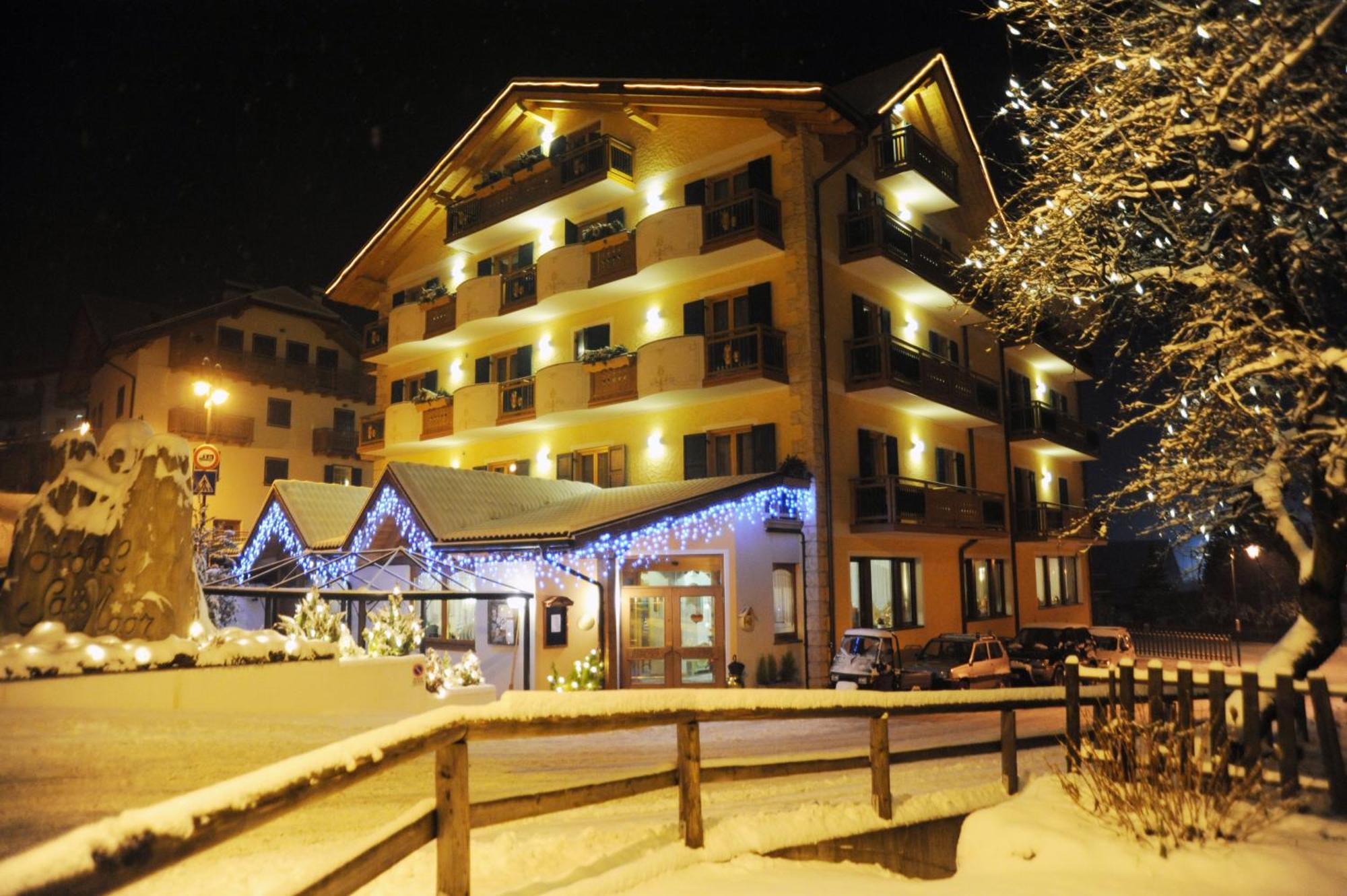 פיירה די פרימיירו Hotel Sass Maor מראה חיצוני תמונה